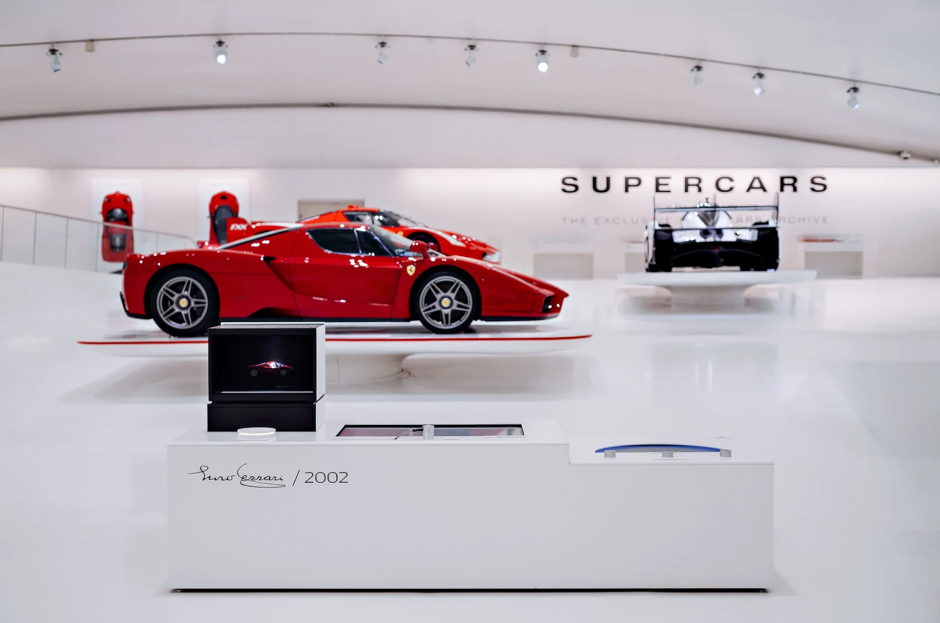 SUPERCARS — 4