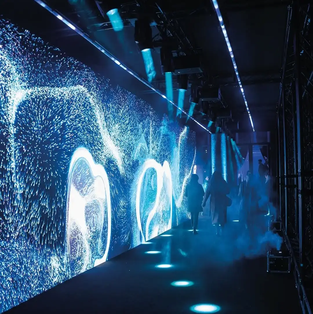 PLOOM AURA — 7